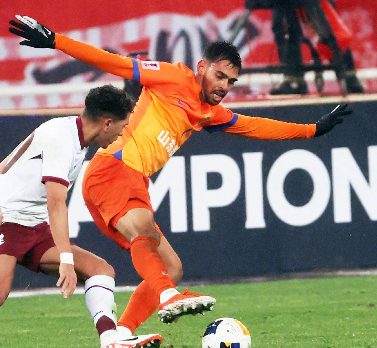 开云平台-亚冠比赛揭幕战惊现绝杀，最后一刻精彩呈现