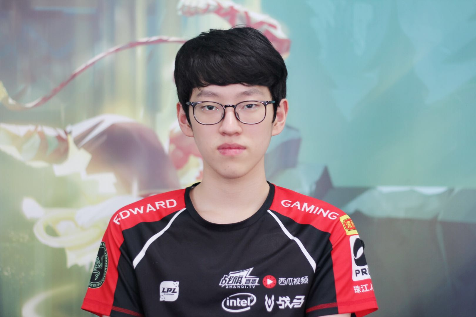 PSG险胜HLE，BDD开启传奇时刻峡谷大战四强赛，强势挺进下一轮的简单介绍